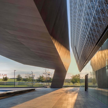 SMITHSONIAN NATIONAL MUSEUM OF AFRICAN AMERICAN HISTORY AND CULTURE - NMAAHC in Washington, United States - by Adjaye Associates at ARKITOK - Photo #3 