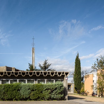 SANTA ANA PARISH CHURCH in Madrid, Spain - by Miguel Fisac at ARKITOK - Photo #3 