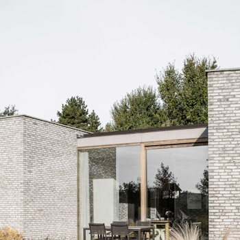 HOUSE DN-R in Deinze, Belgium - by GRAUX & BAEYENS architecten at ARKITOK - Photo #7 