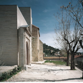 EXTENSION OF SAN LORENZO CHURCH IN VALDEMAQUEDA in Valdemaqueda, Spain - by Linazasoro & Sánchez Arquitectura at ARKITOK - Photo #3 