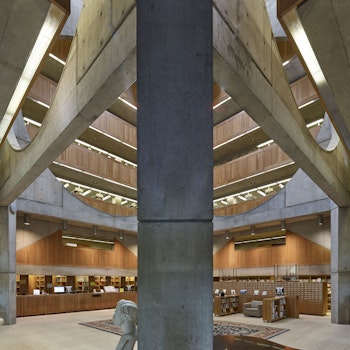 PHILLIPS EXETER ACADEMY LIBRARY in Exeter, United States - by Louis I. Kahn at ARKITOK - Photo #8 