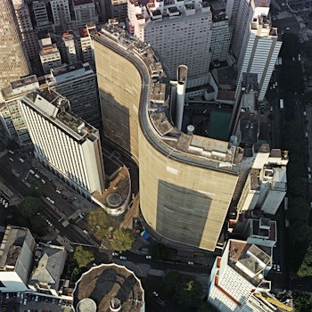 COPAN BUILDING in São Paulo, Brazil - by Oscar Niemeyer at ARKITOK - Photo #9 