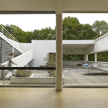 VILLA SAVOYE in Poissy, France - by Le Corbusier at ARKITOK - Photo #12 
