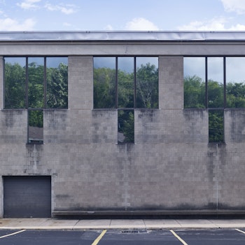 TRIBUNE REVIEW PUBLISHING COMPANY BUILDING in Greensburg, United States - by Louis I. Kahn at ARKITOK - Photo #2 