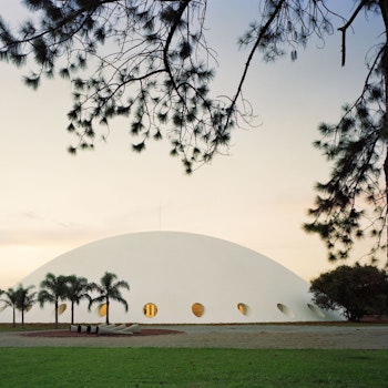 OCA PALACE OF ARTS in São Paulo, Brazil - by Oscar Niemeyer at ARKITOK