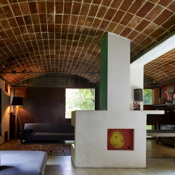 MAISON JAOUL in Neuilly-sur-Seine, France - by Le Corbusier at ARKITOK - Photo #8 