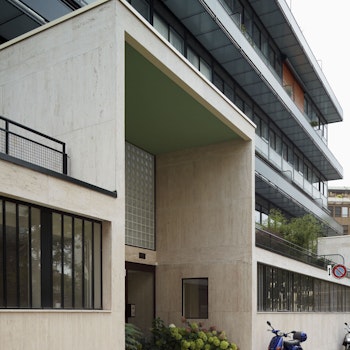 IMMEUBLE CLARTÉ in Geneva, Switzerland - by Le Corbusier at ARKITOK - Photo #3 