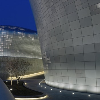 DONGDAEMUN DESIGN PLAZA in Seoul, Korea, Republic of - by Zaha Hadid Architects at ARKITOK - Photo #2 
