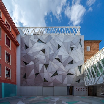ABC CENTRE in Madrid, Spain - by Aranguren + Gallegos arquitectos at ARKITOK