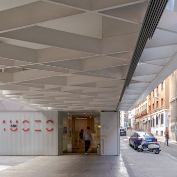 ABC CENTRE in Madrid, Spain - by Aranguren + Gallegos arquitectos at ARKITOK - Photo #7 