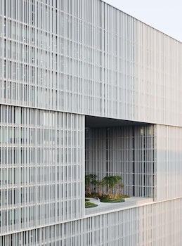 AMOREPACIFIC HEADQUARTERS SEOUL in Seoul, Korea, Republic of - by David Chipperfield Architects at ARKITOK