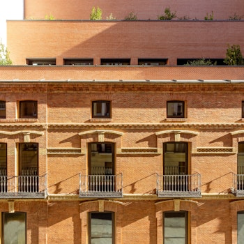ARQUIA BANK OFFICES in Madrid, Spain - by Tuñón y Albornoz Arquitectos at ARKITOK - Photo #4 