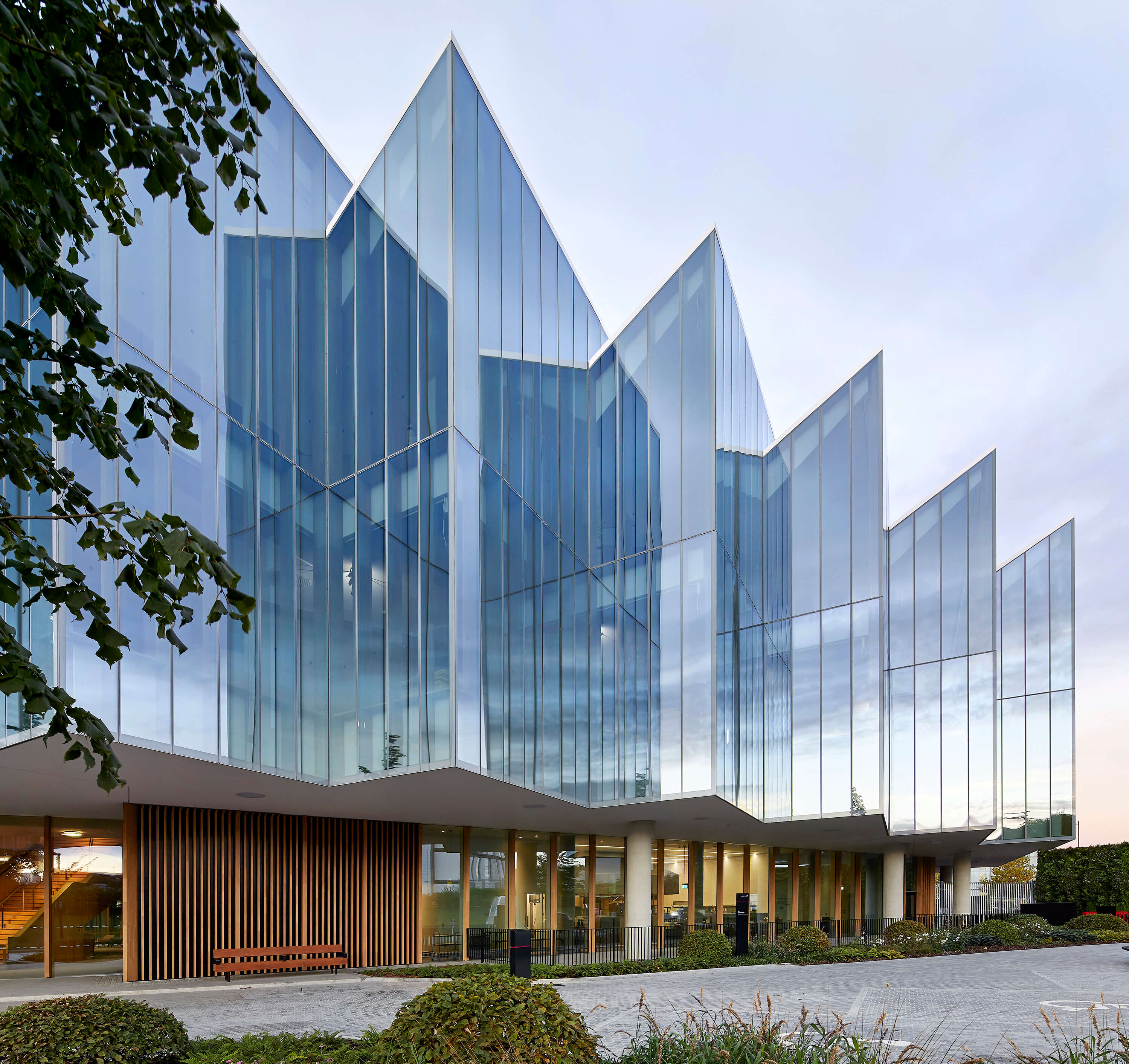 AstraZeneca’s The Discovery Centre (DISC) By Herzog & De Meuron | ARKITOK