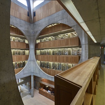 PHILLIPS EXETER ACADEMY LIBRARY in Exeter, United States - by Louis I. Kahn at ARKITOK - Photo #11 