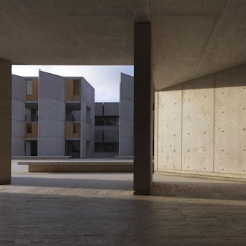 SALK INSTITUTE FOR BIOLOGICAL STUDIES in La Jolla, United States - by Louis I. Kahn at ARKITOK - Photo #4 