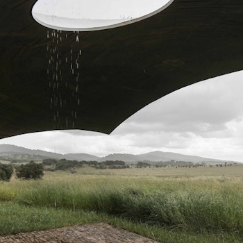 HOUSE IN MONSARAZ in Alentejo, Portugal - by Aires Mateus at ARKITOK - Photo #4 