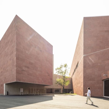 CHINA DESIGN MUSEUM in Hangzhou, China - by Álvaro Siza + Carlos Castanheira at ARKITOK - Photo #10 