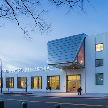 BERKELEY ART MUSEUM AND PACIFIC FILM ARCHIVE in Berkeley, United States - by Diller Scofidio + Renfro at ARKITOK - Photo #2 