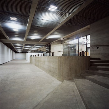 BRAZILIAN MUSEUM OF SCULPTURE in São Paulo, Brazil - by Paulo Mendes da Rocha at ARKITOK - Photo #12 