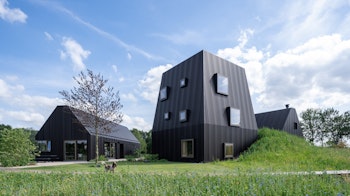VILLA VUGHT in Vught, Netherlands - by Mecanoo architecten at ARKITOK