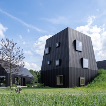 VILLA VUGHT in Vught, Netherlands - by Mecanoo architecten at ARKITOK - Photo #1 
