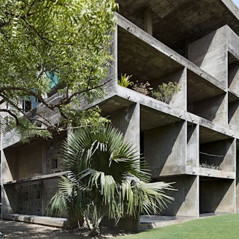 VILLA SHODHAN in Ahmedabad, India - by Le Corbusier at ARKITOK - Photo #6 
