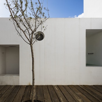 HOUSE IN ALFAMA in Lisbon, Portugal - by Matos Gameiro arquitectos at ARKITOK - Photo #4 