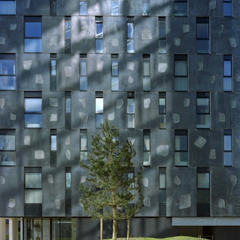 CHASSÉE PARK APARTMENTS in Breda, Netherlands - by Xaveer De Geyter Architects at ARKITOK - Photo #3 