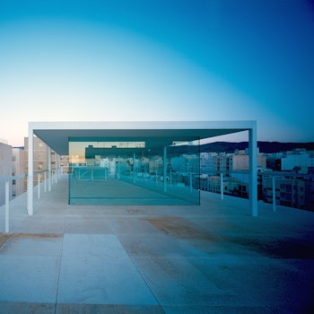 OFFICES FOR THE DELEGATION OF PUBLIC HEALTH in Almería, Spain - by Campo Baeza at ARKITOK - Photo #11 