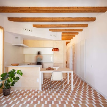 FLAT REFURBISHMENT IN GRACIA, BARCELONA in Barcelona, Spain - by Parramon + Tahull arquitectes at ARKITOK