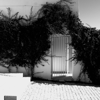HOUSE IN ESTREMOZ in Estremoz, Portugal - by Matos Gameiro arquitectos at ARKITOK