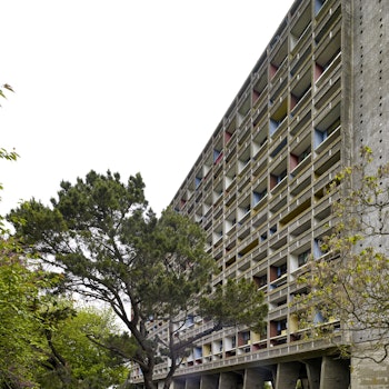 UNITÉ D'HABITATION NANTES-REZÉ in Rezé, France - by Le Corbusier at ARKITOK - Photo #9 