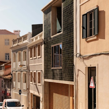 HOUSE IN RUA SÃO FRANCISCO DE BORJA in Lisbon, Portugal - by Bak Gordon Arquitectos at ARKITOK - Photo #2 