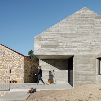 HOUSE NAMORA in Gonçalo, Portugal - by Filipe Pina Arquitectura at ARKITOK - Photo #2 