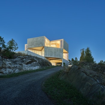 HOUSE ON A HILL in Värmdö, Sweden - by Tham & Videgård Arkitekter at ARKITOK - Photo #10 