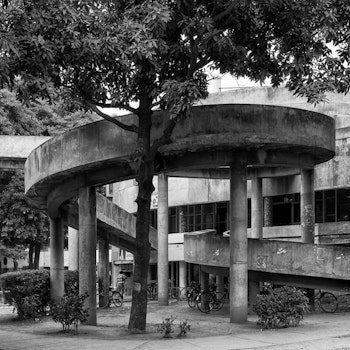 INSTITUTE OF MEDICAL EDUCATION AND RESEARCH  IN CHANDIGARH in Chandigarh, India - by Le Corbusier at ARKITOK
