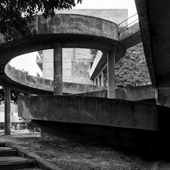 INSTITUTE OF MEDICAL EDUCATION AND RESEARCH  IN CHANDIGARH in Chandigarh, India - by Le Corbusier at ARKITOK - Photo #2 