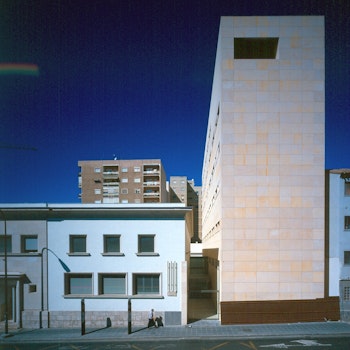 OFFICES FOR THE DELEGATION OF PUBLIC HEALTH in Almería, Spain - by Campo Baeza at ARKITOK - Photo #10 