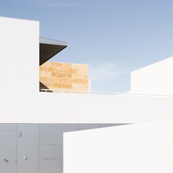 PATIO HOUSE COMPLEX in Villaviciosa de Odón, Spain - by Junquera Arquitectos at ARKITOK - Photo #10 