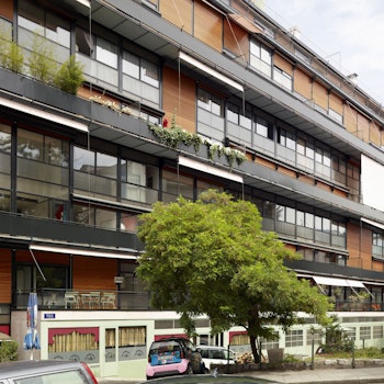 IMMEUBLE CLARTÉ in Geneva, Switzerland - by Le Corbusier at ARKITOK - Photo #5 