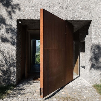 NEW CONCRETE HOUSE IN KLINGNAU in Klingnau, Switzerland - by Wespi de Meuron Romeo architects at ARKITOK - Photo #3 
