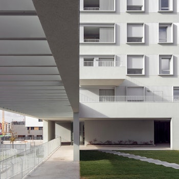MONIER HOUSING in Madrid, Spain - by FRPO Rodríguez & Oriol at ARKITOK - Photo #11 