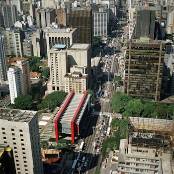 MUSEU DE ARTE DE SÃO PAULO - MASP in São Paulo, Brazil - by Lina Bo Bardi at ARKITOK - Photo #6 