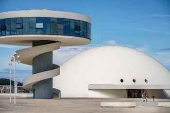 NIEMEYER CENTER in Avilés, Spain - by Oscar Niemeyer at ARKITOK