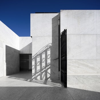 MORTUARY HOUSES OF ALHANDRA in Alhandra, Portugal - by Matos Gameiro arquitectos at ARKITOK - Photo #4 