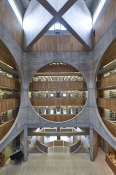 PHILLIPS EXETER ACADEMY LIBRARY in Exeter, United States - by Louis I. Kahn at ARKITOK