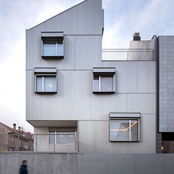 OG HOUSE in Madrid, Spain - by FRPO Rodríguez & Oriol at ARKITOK