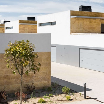 PATIO HOUSE COMPLEX in Villaviciosa de Odón, Spain - by Junquera Arquitectos at ARKITOK - Photo #7 