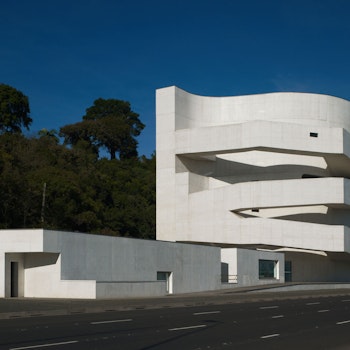 IBERÊ CAMARGO FOUNDATION MUSEUM in Porto Alegre, Brazil - by Álvaro Siza at ARKITOK - Photo #4 