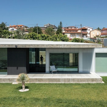 PONTE HOUSE in Amarante, Portugal - by stu.dere – Oficina de Arquitetura e Design, Lda at ARKITOK - Photo #9 